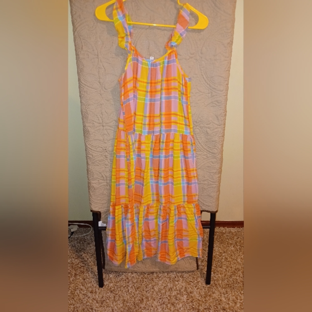 Dress - Picture 3 of 3